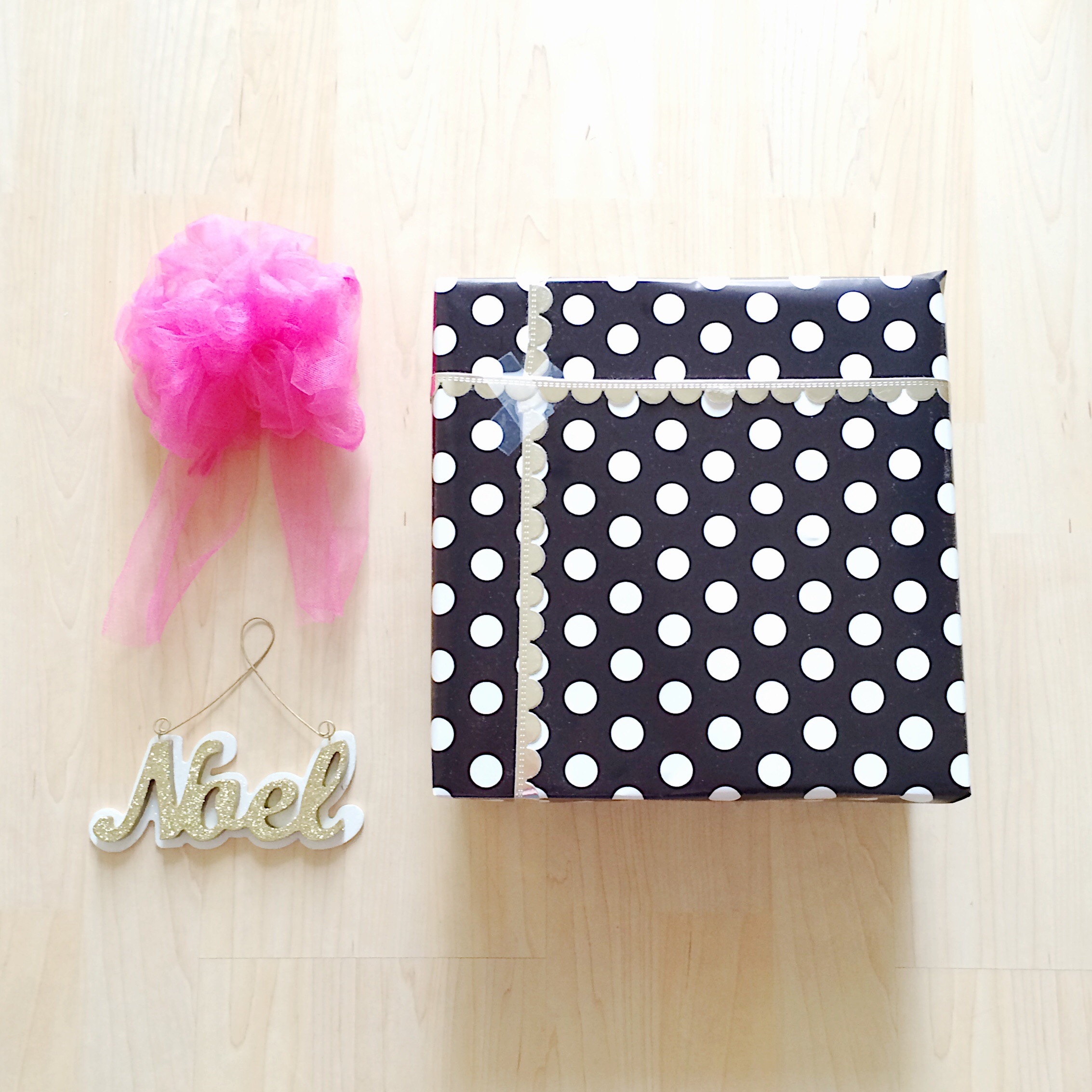 DIY gift wrapping on Handmade Loves